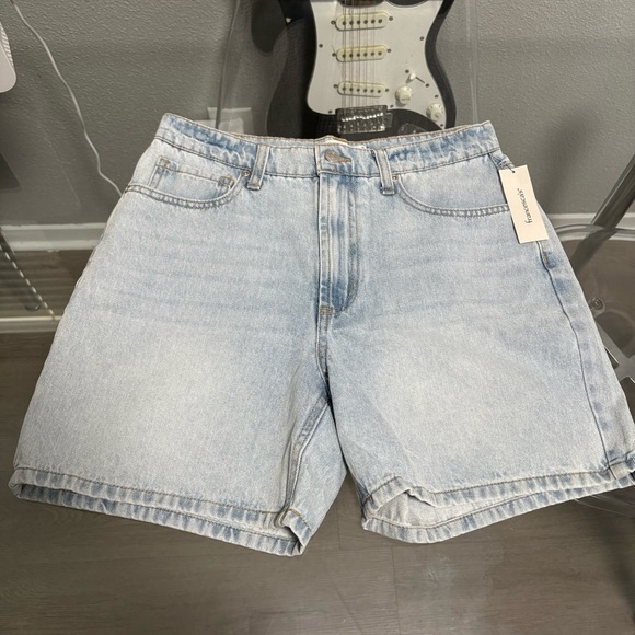 Classic Light Blue Denim Jean Shorts - Picture 1 of 4